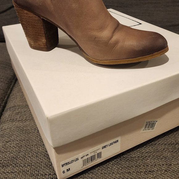 BP Trolley Boots Grey Leather Side Zipper size 6 - Picture 1 of 5